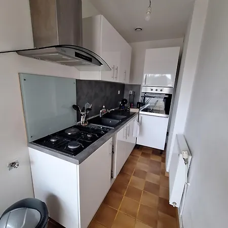 Le-Bon-Appart De Plain-Pied Avec Terrasse Auxonne Exterior photo